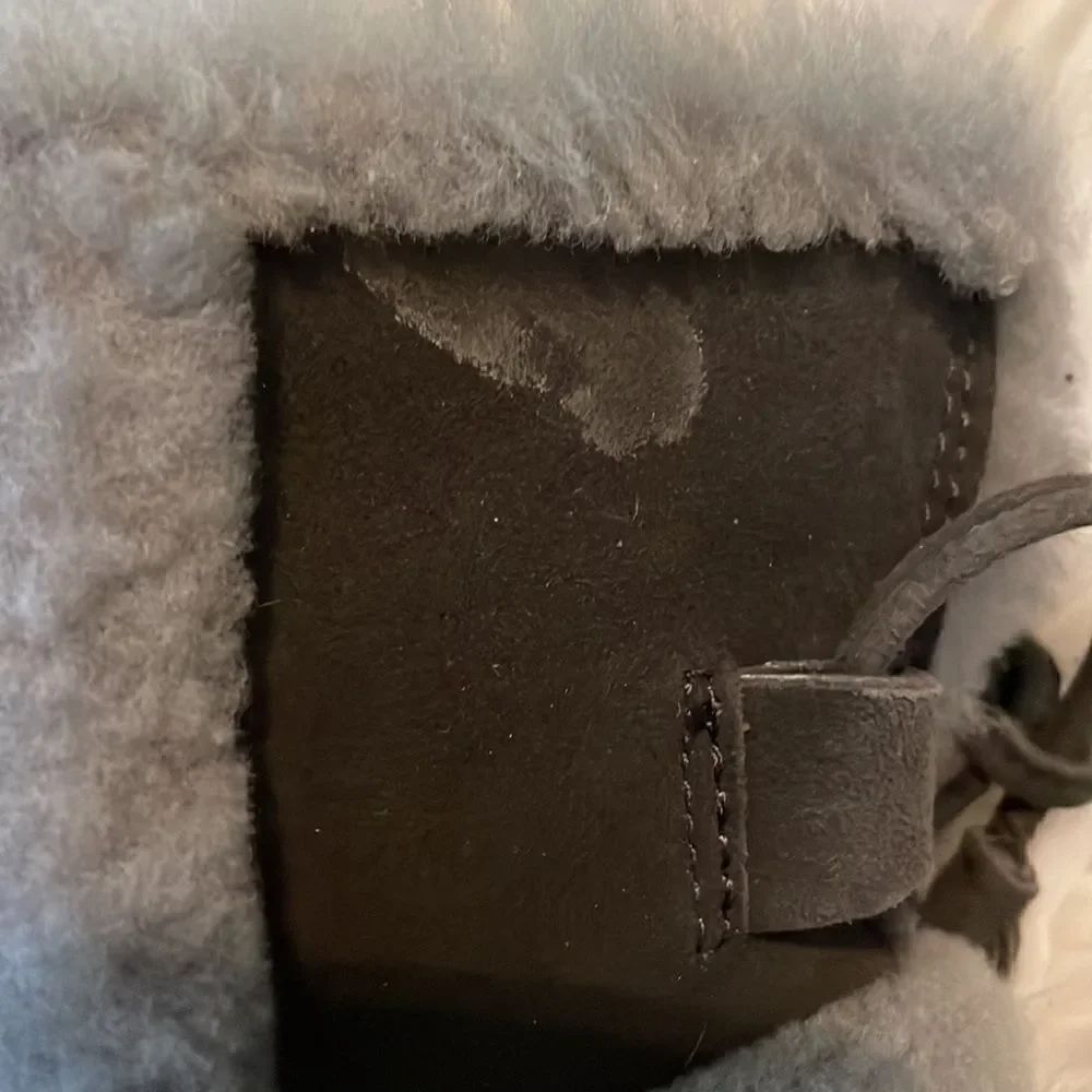 Frye Gray Jen Shearling Boot - Picture 4 of 11